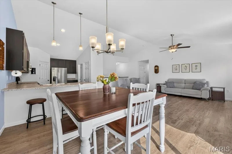 132 Prairie Wind Drive, Wentzville, MO 63385 — listing photo 10 of 31