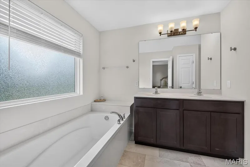 132 Prairie Wind Drive, Wentzville, MO 63385 — listing photo 20 of 31