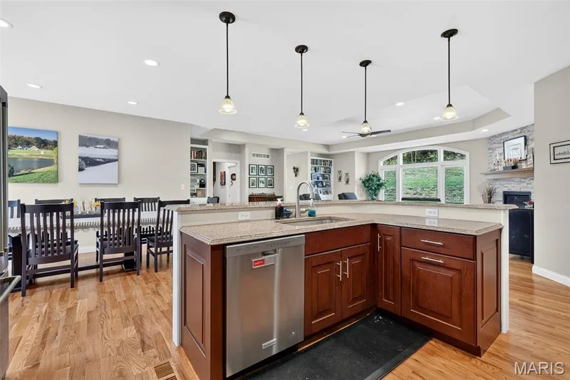 4425 Lookout Point Drive, Augusta, MO 63332 — listing photo 15 of 65