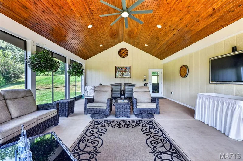 4425 Lookout Point Drive, Augusta, MO 63332 — listing photo 29 of 65
