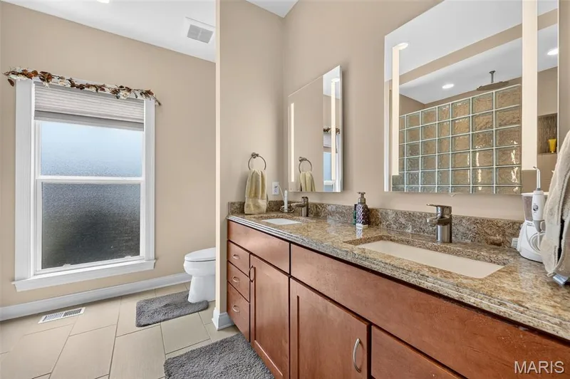 4425 Lookout Point Drive, Augusta, MO 63332 — listing photo 33 of 65