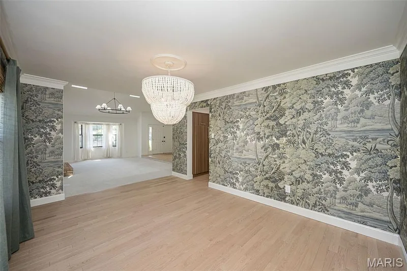 Conveniently flows into the kitchen — 440 Meramec Way, St Charles, MO 63303
