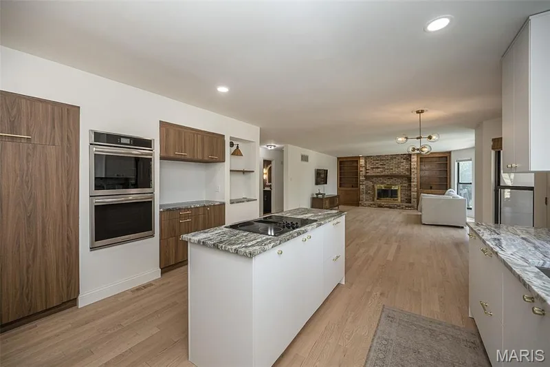 440 Meramec Way, St Charles, MO 63303 — listing photo 31 of 83