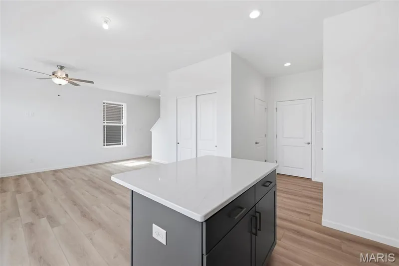 Owners Entry off of Kitchen — 32 Wingtip Court, St Peters, MO 63376