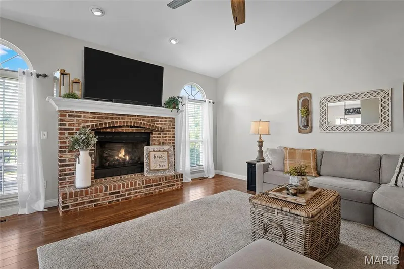 73 Elm Creek Court, Wentzville, MO 63385 — listing photo 12 of 82