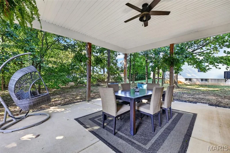 903 Indian Rock Court, Wentzville, MO 63385 — listing photo 5 of 40