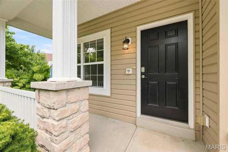 995 Harmony Lake Parkway, Cottleville, MO 63376 — listing photo 9 of 38