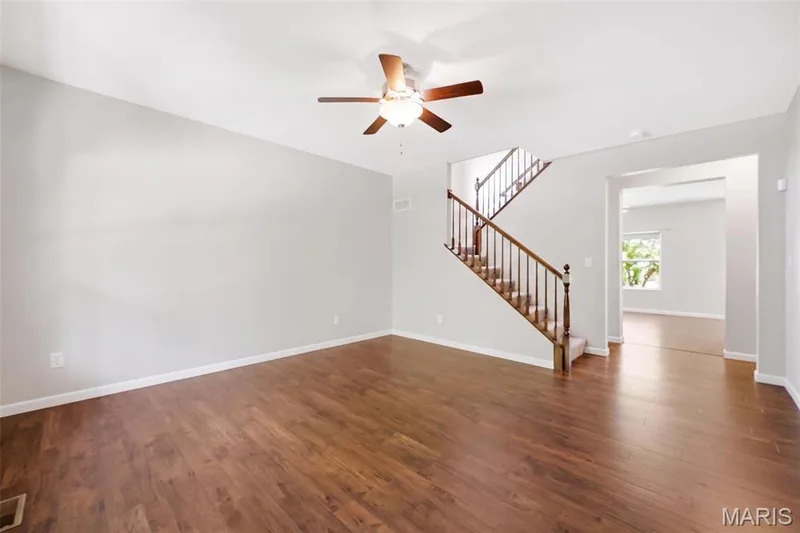 995 Harmony Lake Parkway, Cottleville, MO 63376 — listing photo 10 of 38
