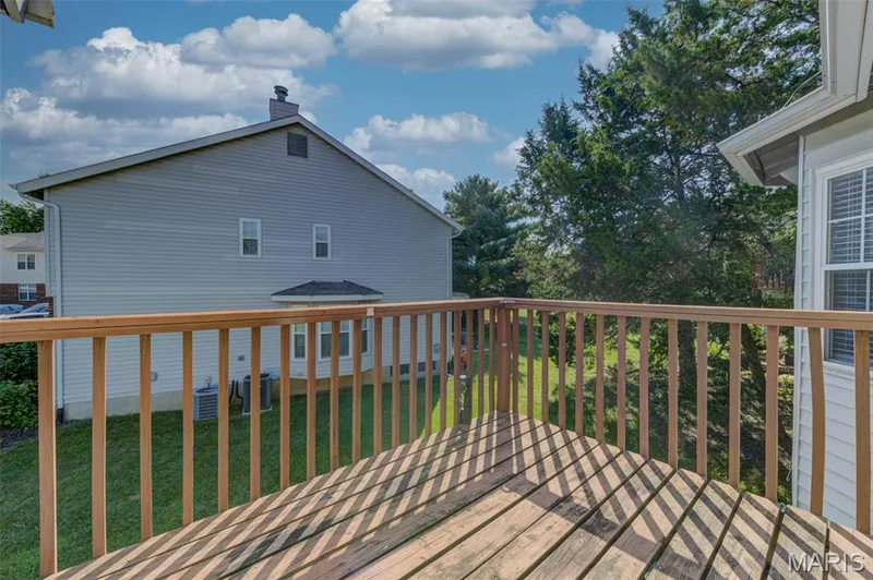 1524 Surrey Lane #D, St Charles, MO 63304 — listing photo 21 of 27