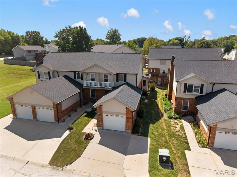 222 Deer Hollow Court #17, O'Fallon, MO 63366 — listing photo 2 of 54