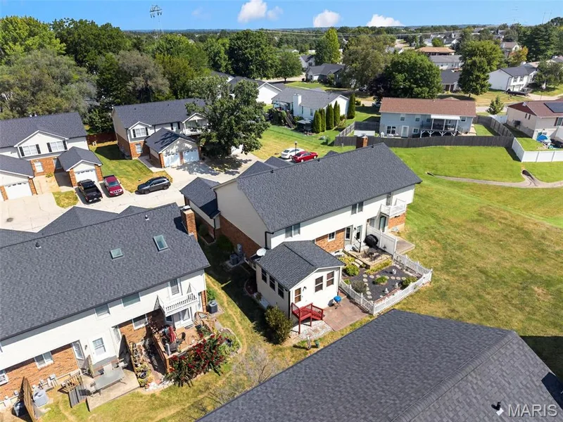 222 Deer Hollow Court #17, O'Fallon, MO 63366 — listing photo 7 of 54