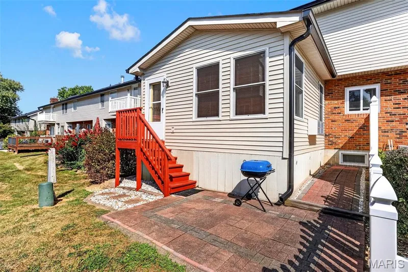 222 Deer Hollow Court #17, O'Fallon, MO 63366 — listing photo 12 of 54