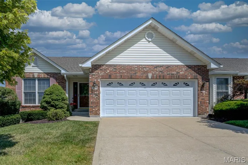 1133 Villa Flora Drive #22A, O'Fallon, MO — listing photo 1
