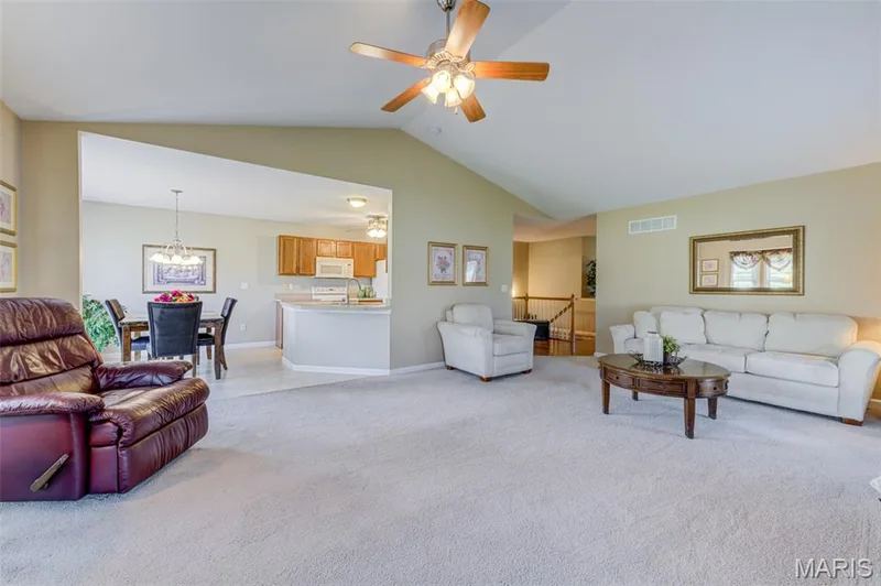 1133 Villa Flora Drive #22A, O'Fallon, MO 63366 — listing photo 8 of 27