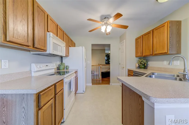 1133 Villa Flora Drive #22A, O'Fallon, MO 63366 — listing photo 13 of 27