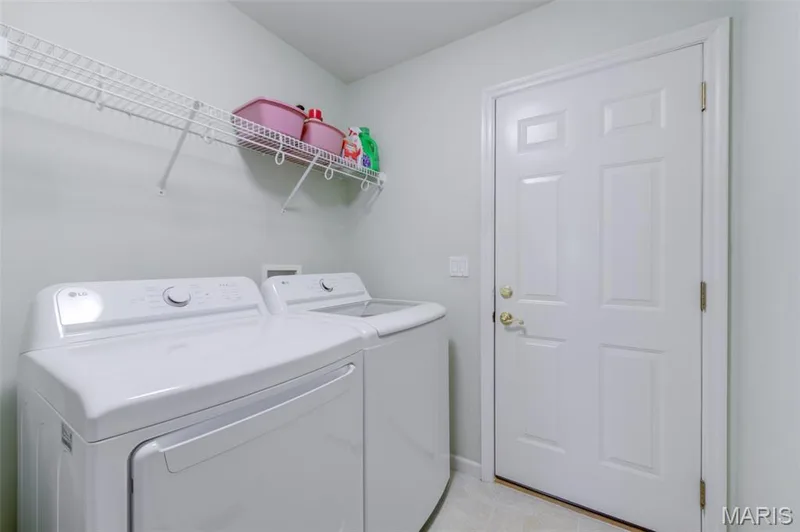 1133 Villa Flora Drive #22A, O'Fallon, MO 63366 — listing photo 14 of 27