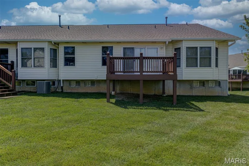 1133 Villa Flora Drive #22A, O'Fallon, MO 63366 — listing photo 21 of 27