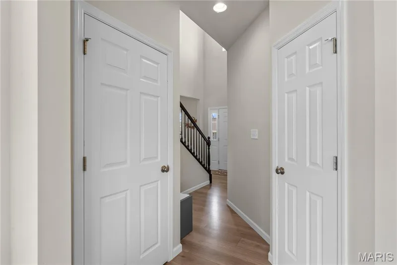 211 Brookview Way Court, O'Fallon, MO 63366 — listing photo 8 of 34