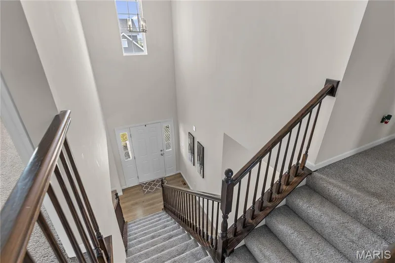 2-story entryway with complementing railing to 2nd floor — 211 Brookview Way Court, O'Fallon, MO 63366