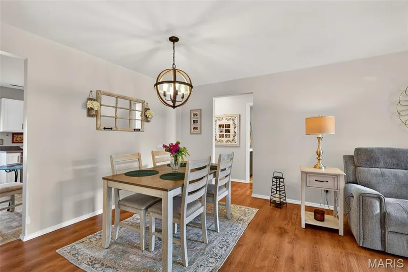 312 Hawks View Drive, O'Fallon, MO 63368 — listing photo 8 of 24