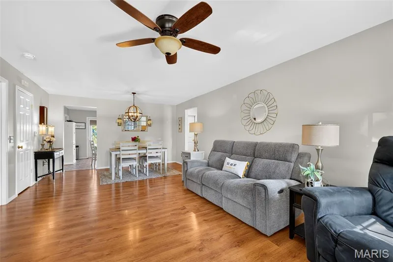 312 Hawks View Drive, O'Fallon, MO 63368 — listing photo 11 of 24
