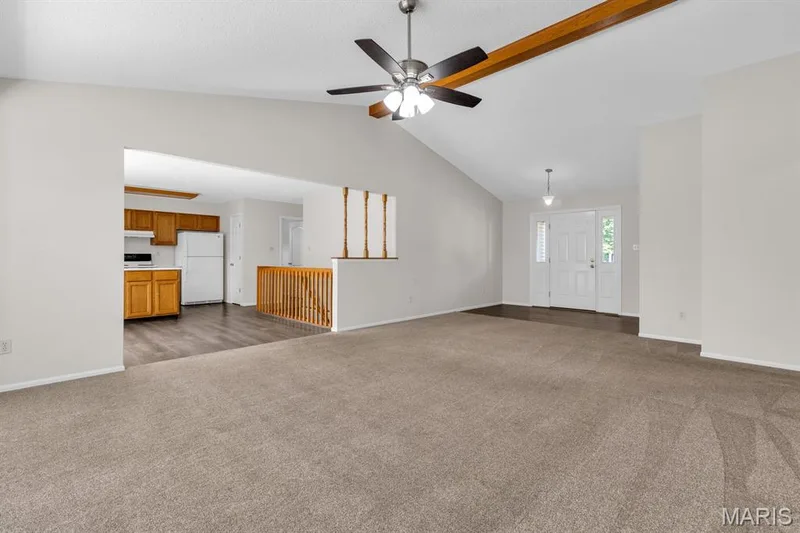 View 2 of great room — 882 Sara Beth Court, St Peters, MO 63376