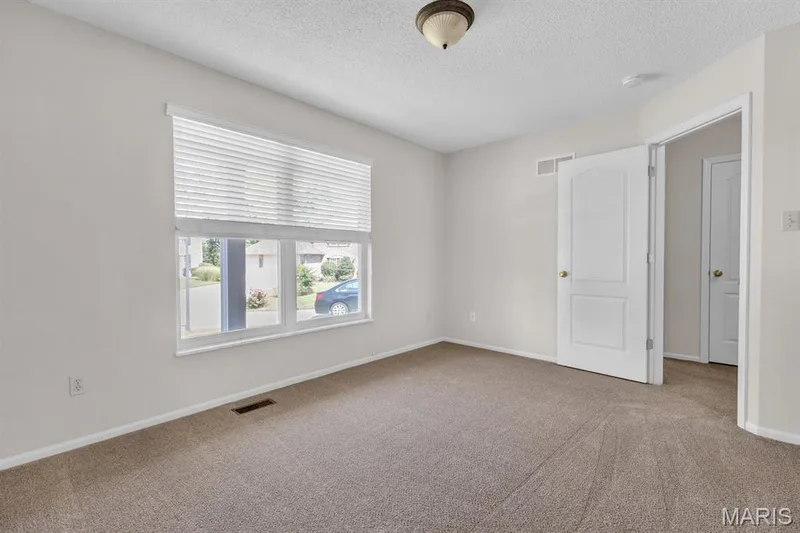 Bedroom 2 — 882 Sara Beth Court, St Peters, MO 63376