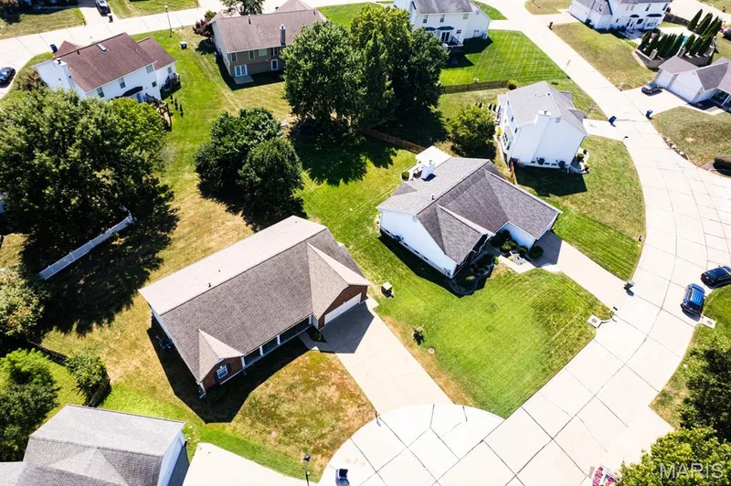 Aerial view of home & cul de sac — 882 Sara Beth Court, St Peters, MO 63376