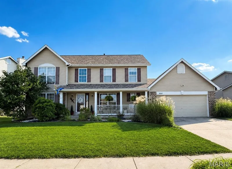 305 Valley Bluff Drive, Wentzville, MO 63385 — listing photo 1 of 48