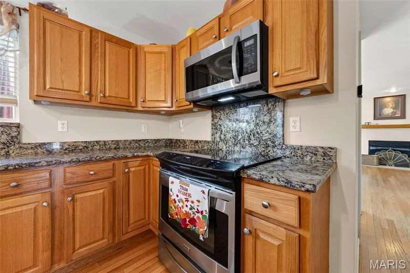 309 Thoreau Boulevard, O'Fallon, MO 63366 — listing photo 16 of 77