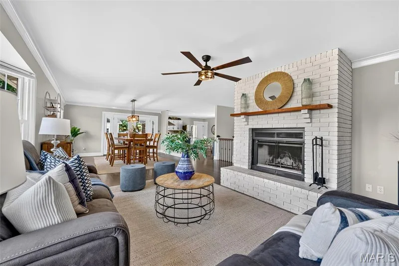 2442 Jackson Road, Wentzville, MO 63385 — listing photo 6 of 46