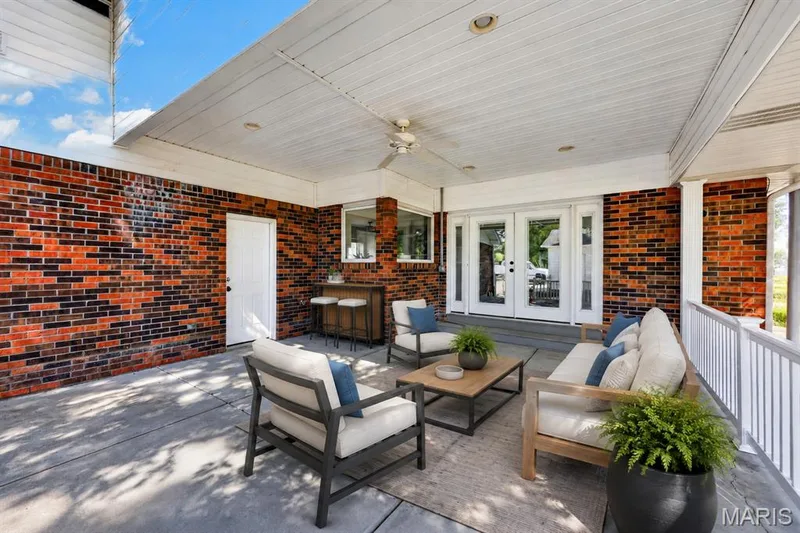 2442 Jackson Road, Wentzville, MO 63385 — listing photo 13 of 46