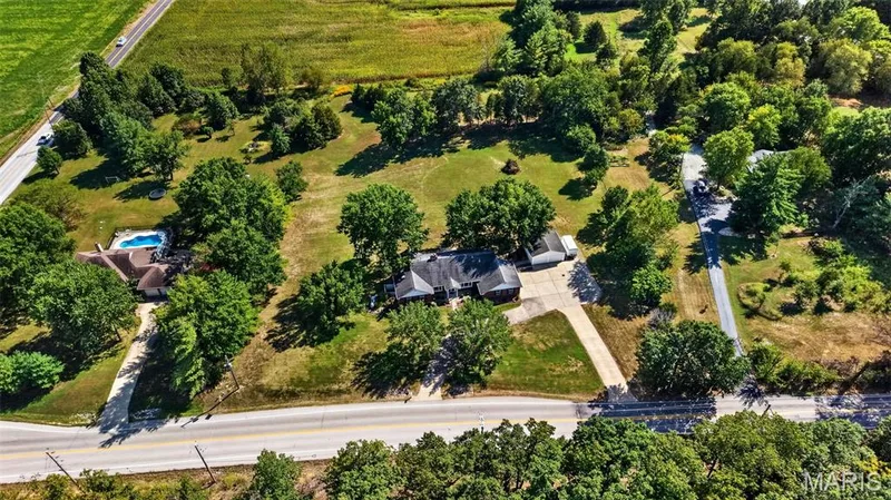 2442 Jackson Road, Wentzville, MO 63385 — listing photo 41 of 46