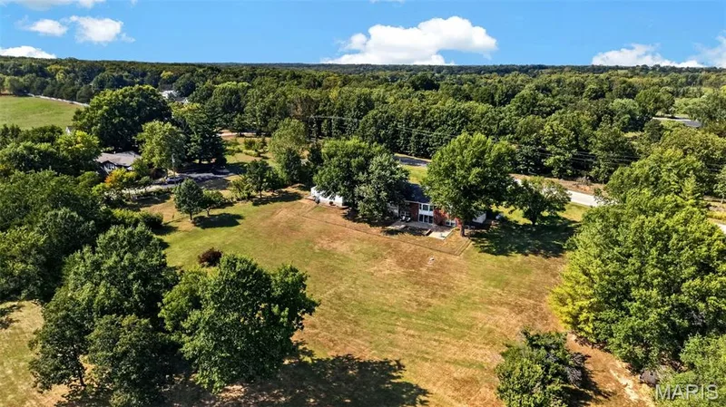 2442 Jackson Road, Wentzville, MO 63385 — listing photo 43 of 46