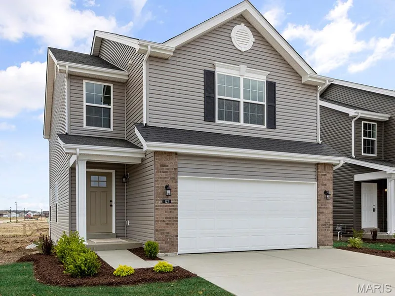 2 Arlington at Oakshire, O'Fallon, MO β listing photo 1