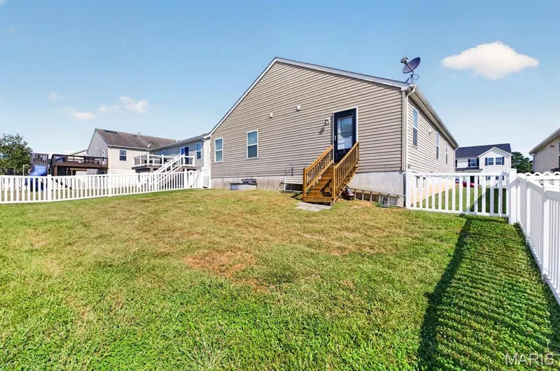 522 Rifle Ridge Drive, Wentzville, MO 63385 — listing photo 37 of 38