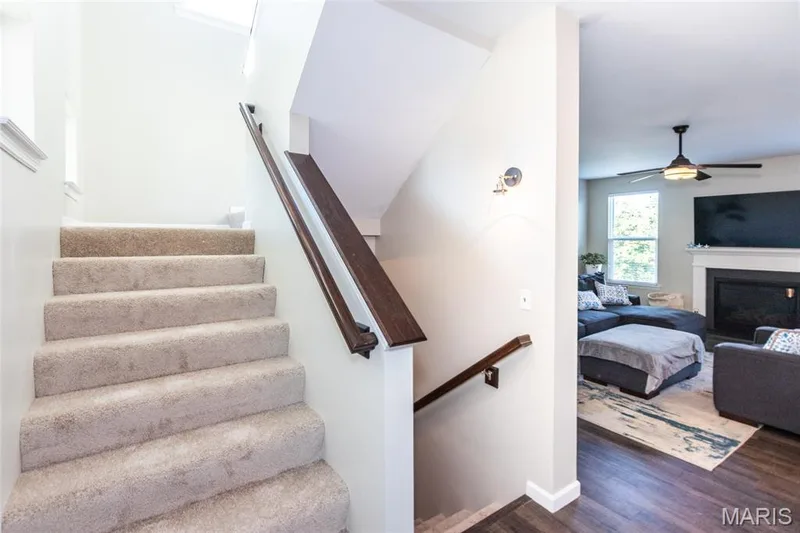 Bright window lit split stairs. — 21 Meadow Vista Court, St Peters, MO 63376