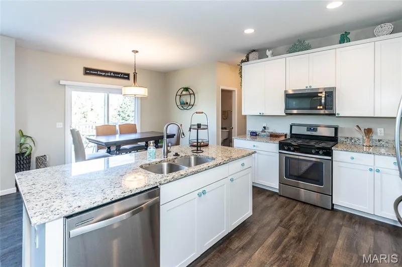 21 Meadow Vista Court, St Peters, MO 63376 — listing photo 14 of 51