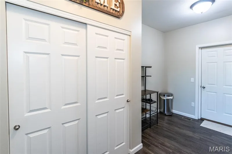 21 Meadow Vista Court, St Peters, MO 63376 — listing photo 17 of 51