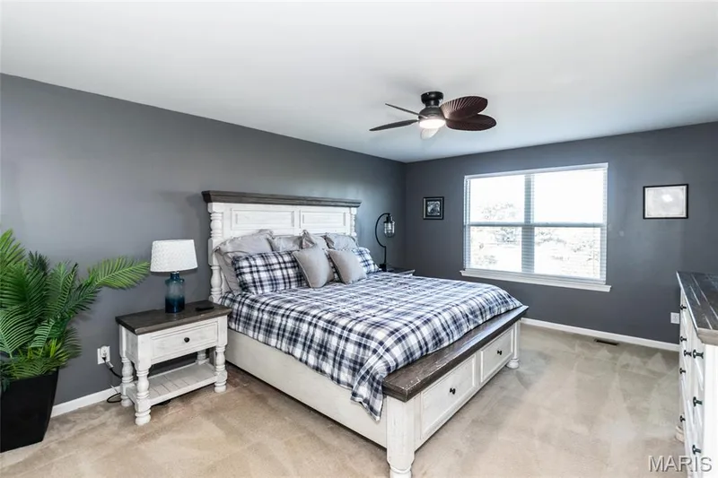 Large comfortable primary. — 21 Meadow Vista Court, St Peters, MO 63376