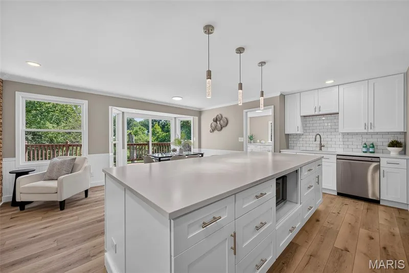 1768 Orchard Hill Drive, Chesterfield, MO 63017 — listing photo 24 of 95
