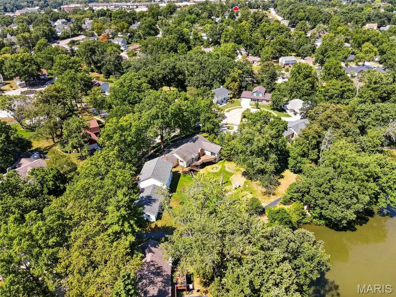 1768 Orchard Hill Drive, Chesterfield, MO 63017 — listing photo 92 of 95