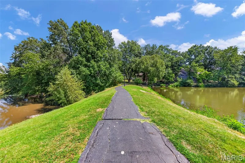 1768 Orchard Hill Drive, Chesterfield, MO 63017 — listing photo 91 of 95