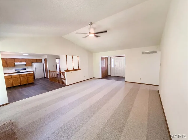 2827 Bromley Drive, O'Fallon, MO 63368 — listing photo 8 of 21