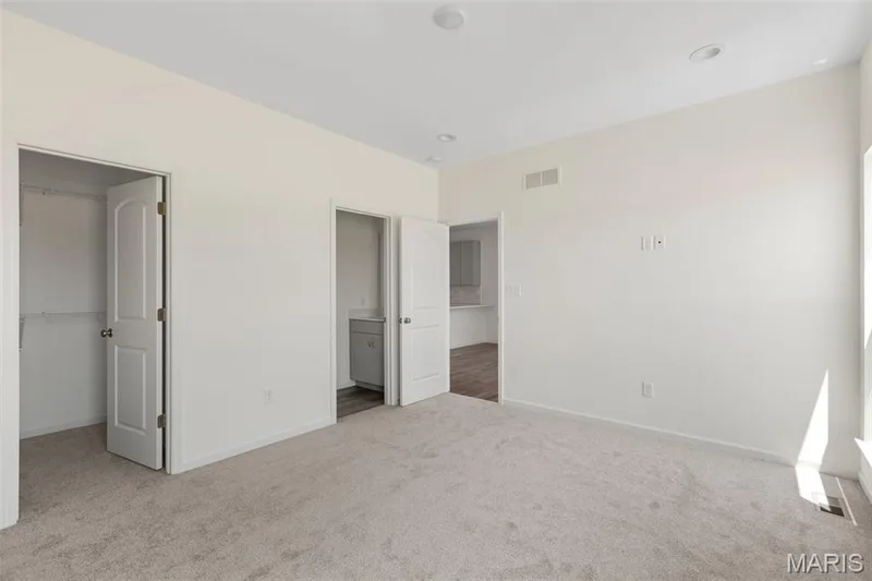 2 Belmont at Oakshire, O'Fallon, MO 63385 — listing photo 12 of 21