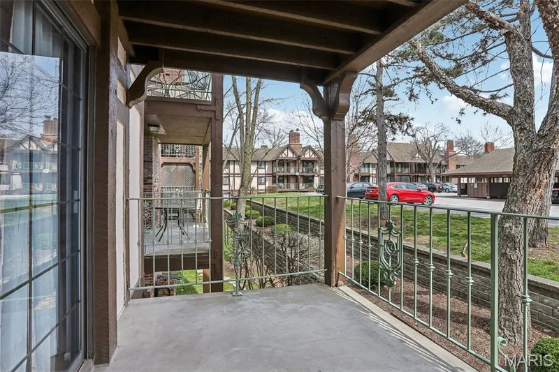 1440 Heritage Landing #208, St Charles, MO 63303 — listing photo 16 of 24