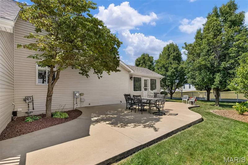 331 Fallon Parkway, St Peters, MO 63376 — listing photo 33 of 43