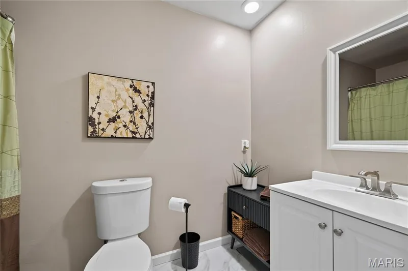 202 Rue Grand Drive, Lake St. Louis, MO 63367 — listing photo 20 of 26
