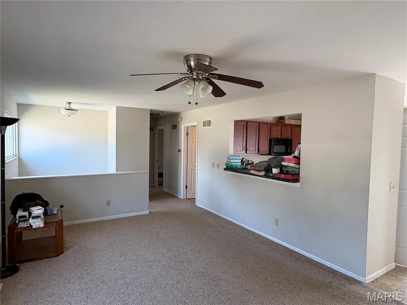 812 Patricia Court, Wentzville, MO 63385 — listing photo 4 of 14