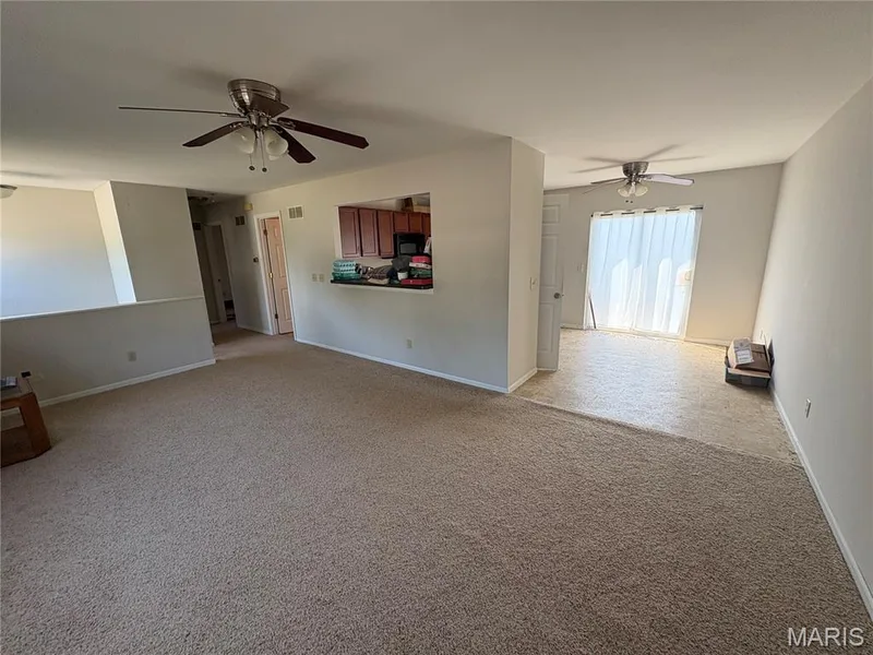 812 Patricia Court, Wentzville, MO 63385 — listing photo 5 of 14